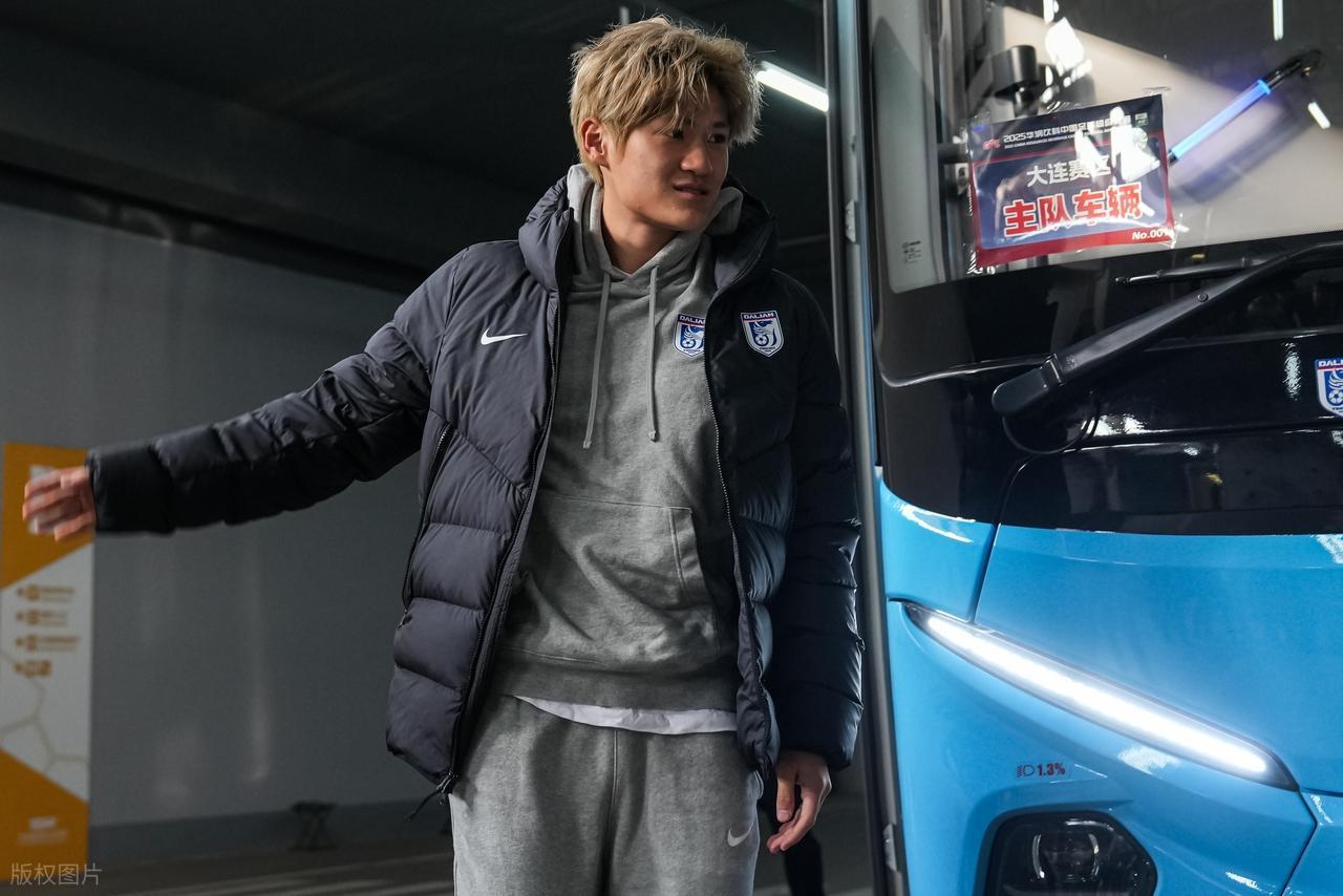 世界杯比赛直播app下载安装-大连球迷要笑醒了？有望再从上港撬走王牌新星，单赛季5球2助攻