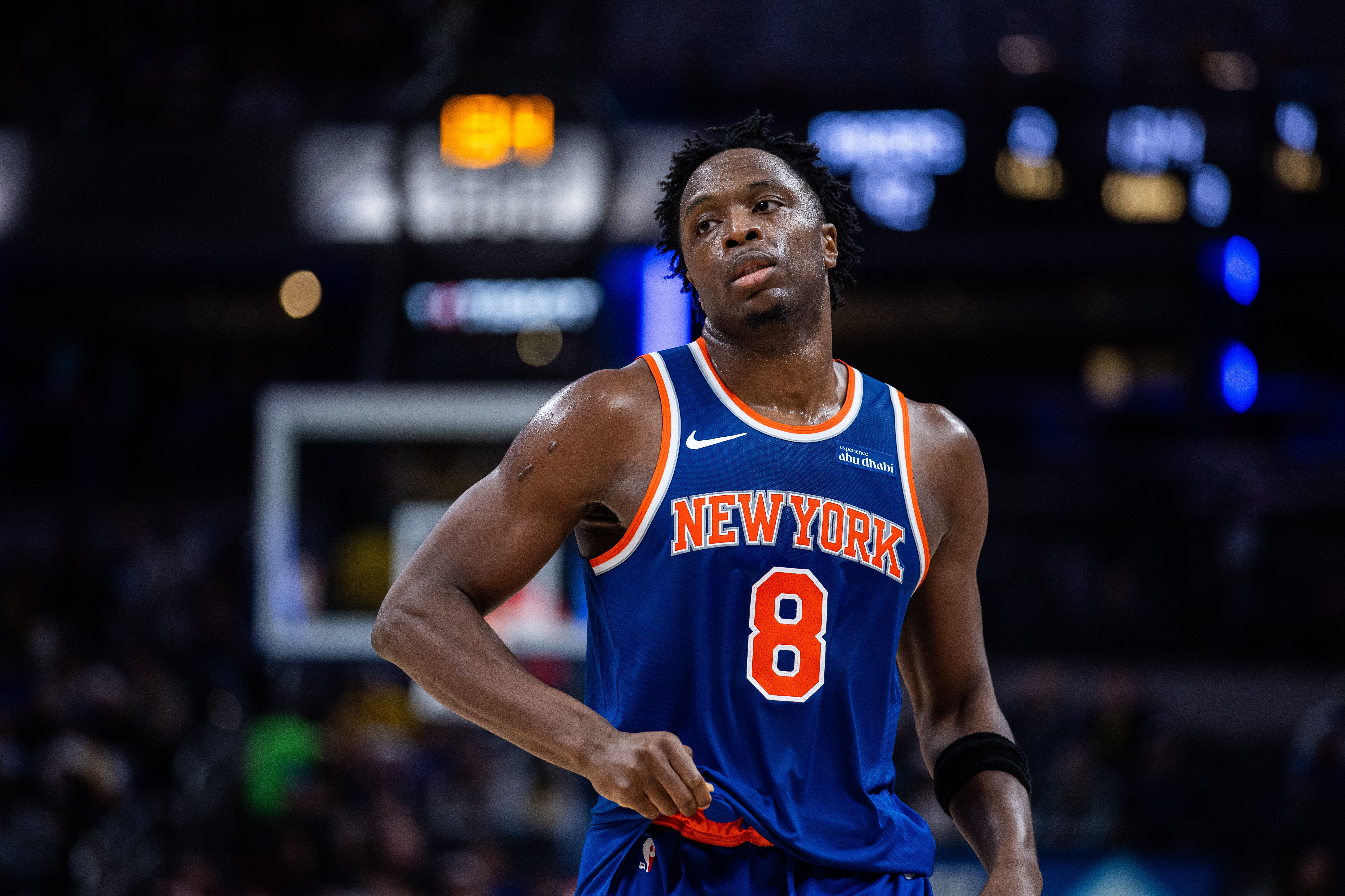 世界杯官方手机客户端-阿努诺比谈防守恩比德：要想尽办法去断他的球&amp;跟他硬碰硬